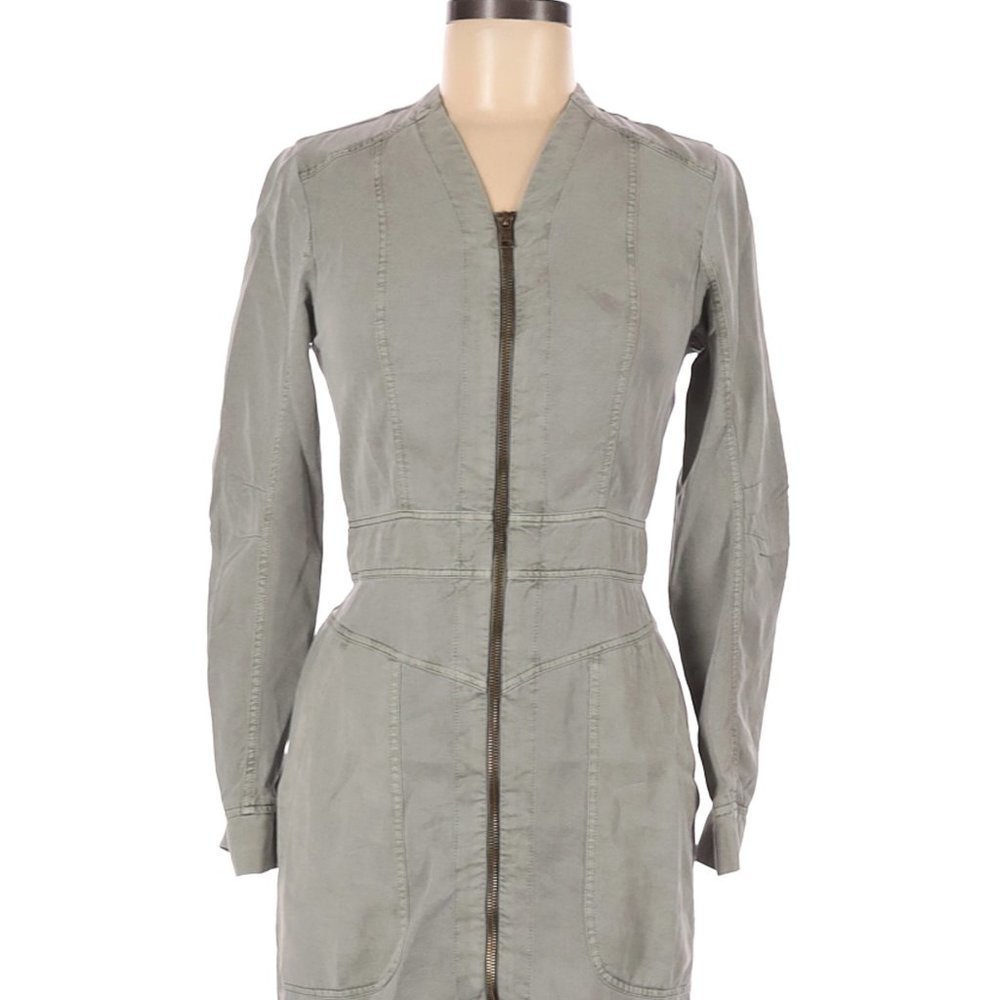 NEW YFB Casual Dress Small